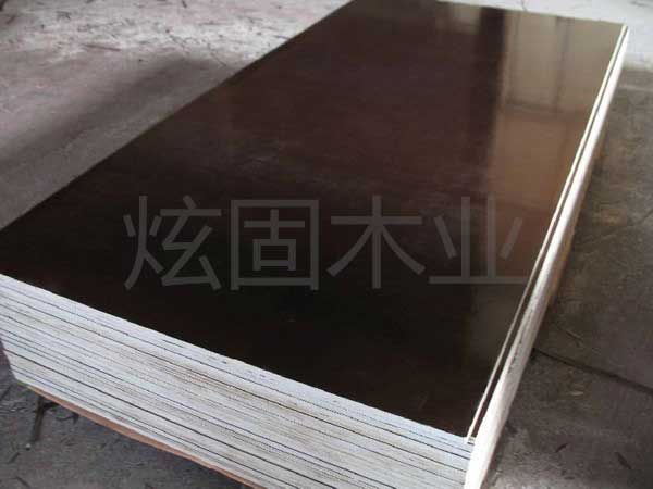 建筑覆膜模板厂家