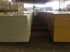 建筑模板应该怎么捆扎_怎样鉴别建筑模板质量