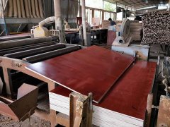 如何除去建筑模板上的混凝土?广西建筑模板直销
